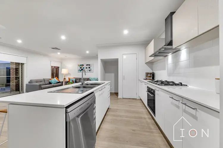 Third view of Homely house listing, 10 Wilandra Way, Clyde VIC 3978