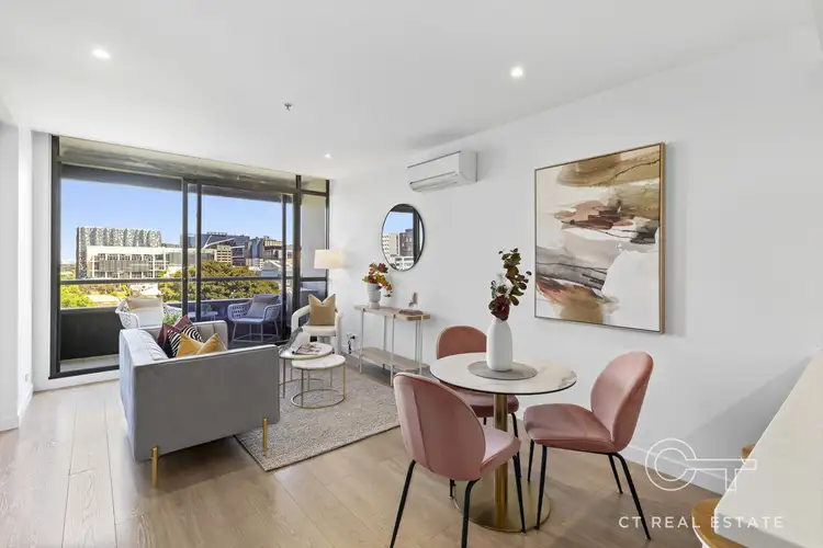 706D/604 Swanston Street, Carlton VIC 3053