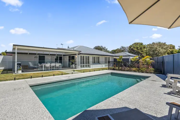 18 Centennial Gardens, Hillarys WA 6025