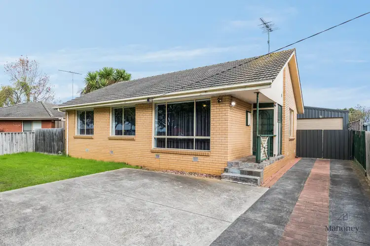 208 St Albans Road, Breakwater VIC 3219
