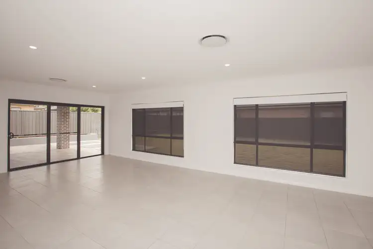 Fifth view of Homely house listing, 7 Hardiman Way, Griffith NSW 2680