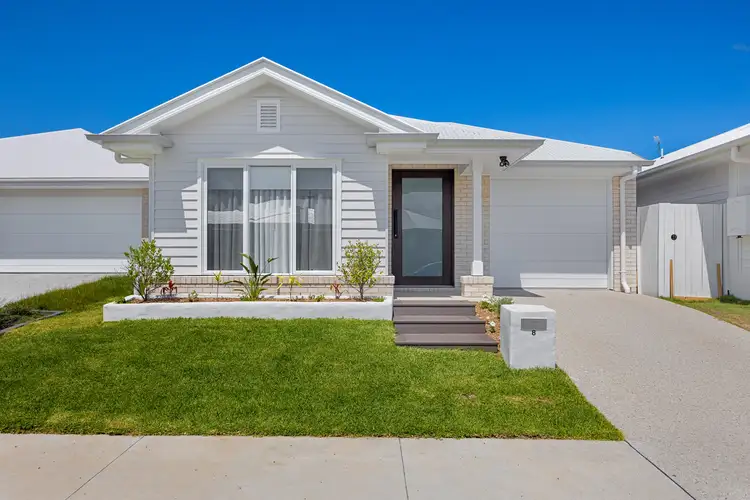 8 Sherbrooke Street, Banya QLD 4551