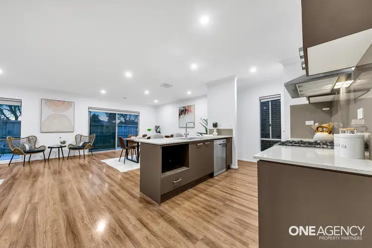 Sixth view of Homely house listing, 8 Devonport Court, Taylors Hill VIC 3037