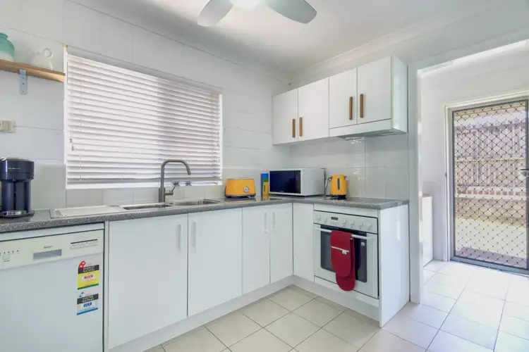 Fourth view of Homely unit listing, 1/2 Pettigrew Street, Mooloolaba QLD 4557