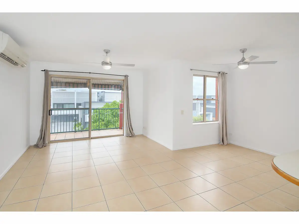 Main view of Homely unit listing, 11/17 Ortive Street, Yeronga QLD 4104