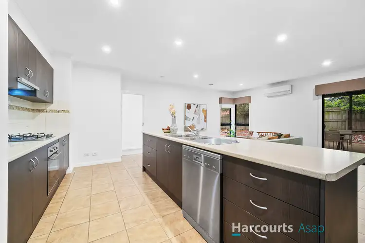 Fifth view of Homely house listing, 3 Wordsworth Drive, Berwick VIC 3806