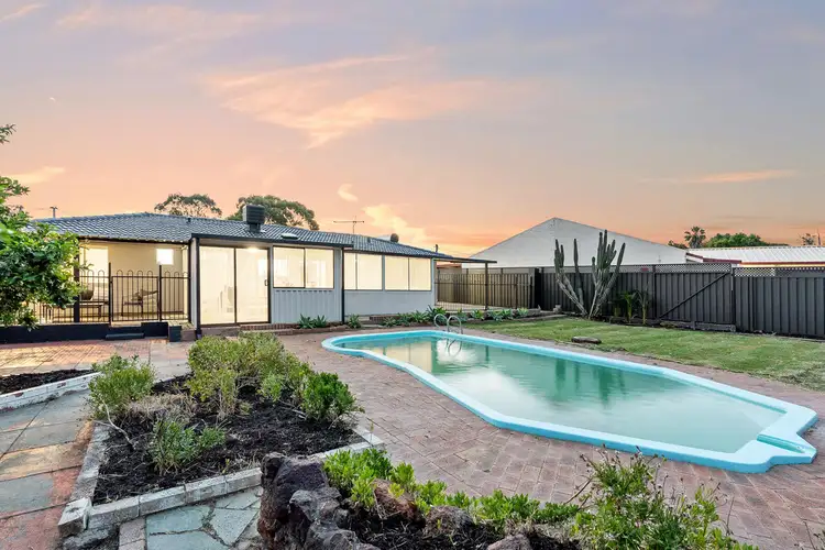 10 Namoi Place, Armadale WA 6112