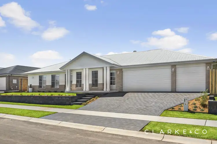 11 Garrison Way, Chisholm NSW 2322