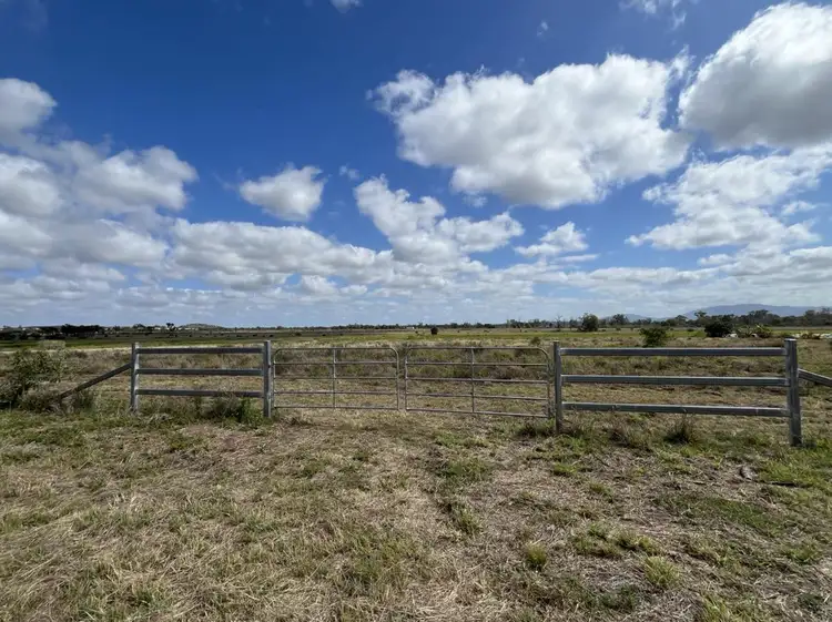 105 Watts Road, Gracemere QLD 4702