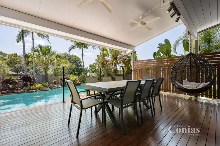 26 Stralock Street, Chapel Hill QLD 4069