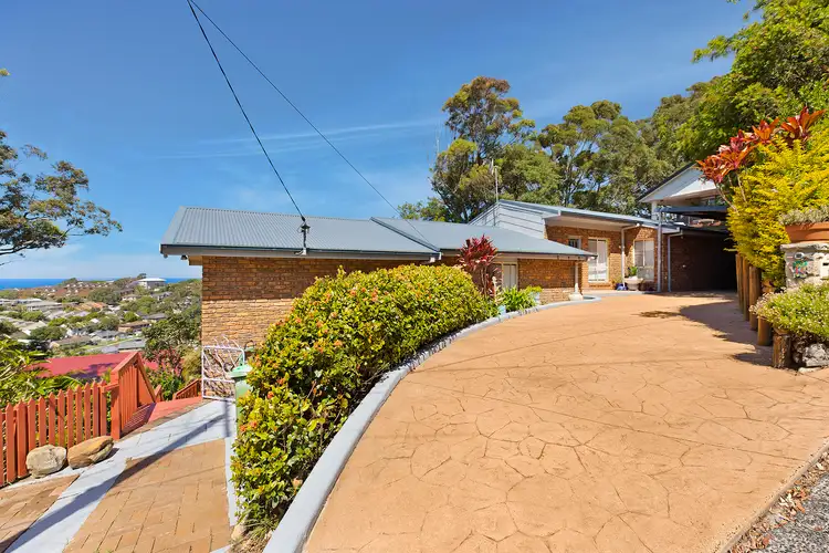 16 Cottee Crescent, Terrigal NSW 2260