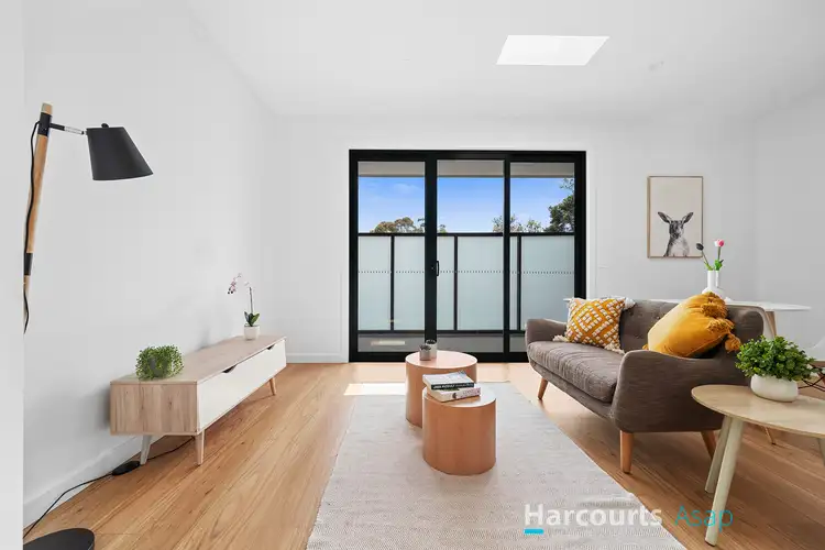 Third view of Homely townhouse listing, 9/30-32 Lyall Street, Cranbourne VIC 3977