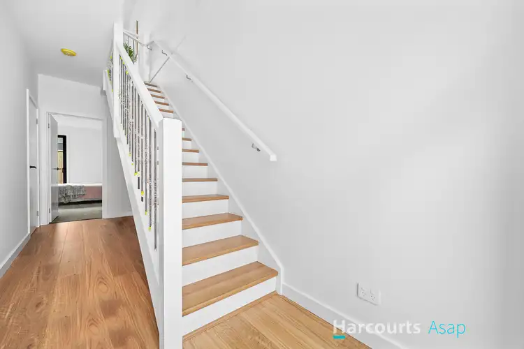 Fifth view of Homely townhouse listing, 9/30-32 Lyall Street, Cranbourne VIC 3977