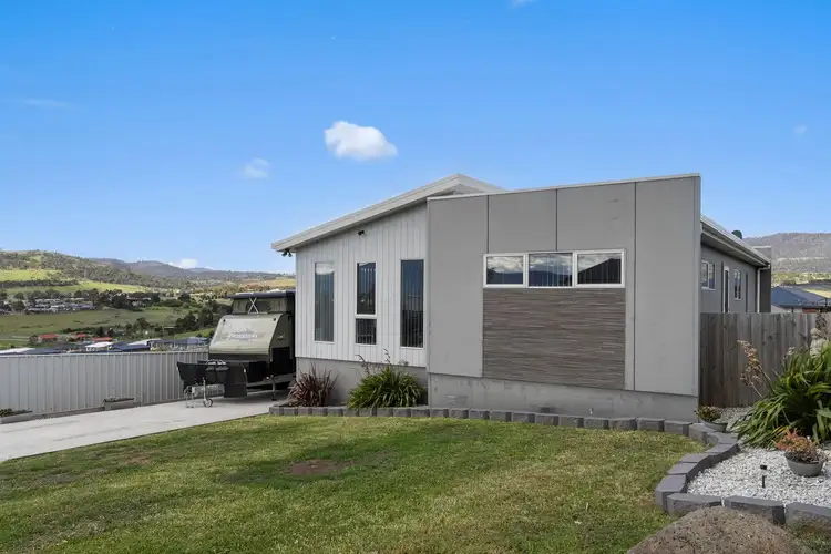 2 Lewis Drive, Old Beach TAS 7017