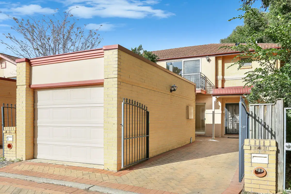 Main view of Homely townhouse listing, 4 Roberts Close, Liberty Grove NSW 2138