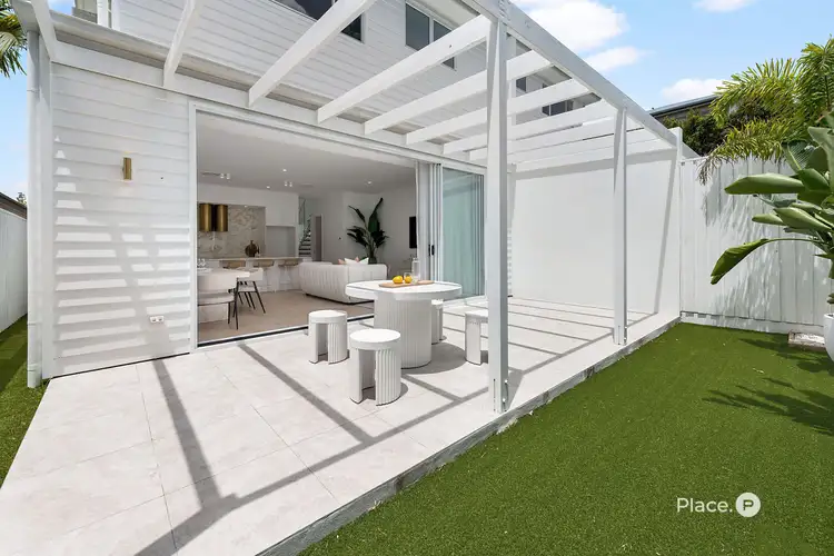 15 Beatrice Street, Hawthorne QLD 4171
