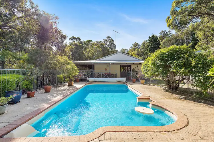 Second view of Homely house listing, 6 Chipper Close, Bedfordale WA 6112