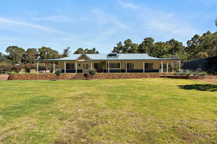 2 Cartland Court, Bedfordale WA 6112