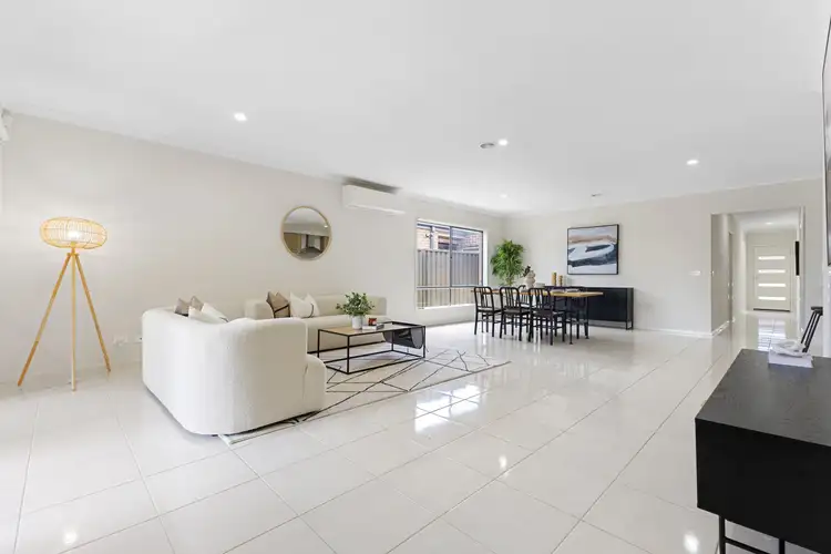 Fourth view of Homely house listing, 13 Juliet Way, Berwick VIC 3806