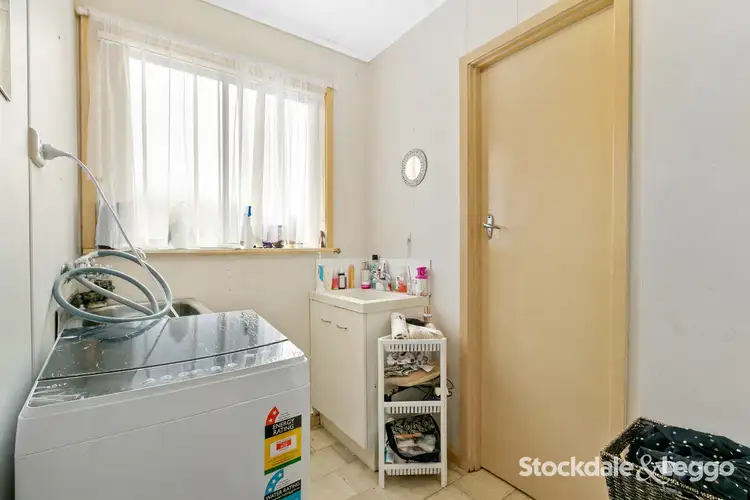 Sixth view of Homely block of units listing, 1-3/14 Sinclair Avenue, Morwell VIC 3840