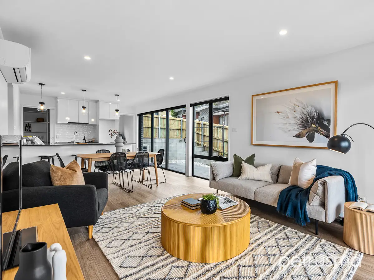 Main view of Homely unit listing, 2-4/233 Cambridge Road, Warrane TAS 7018