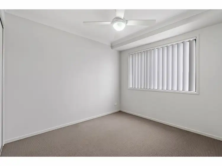 Fifth view of Homely semi-detached listing, 1/26 Knightsbridge Drive, Chuwar QLD 4306