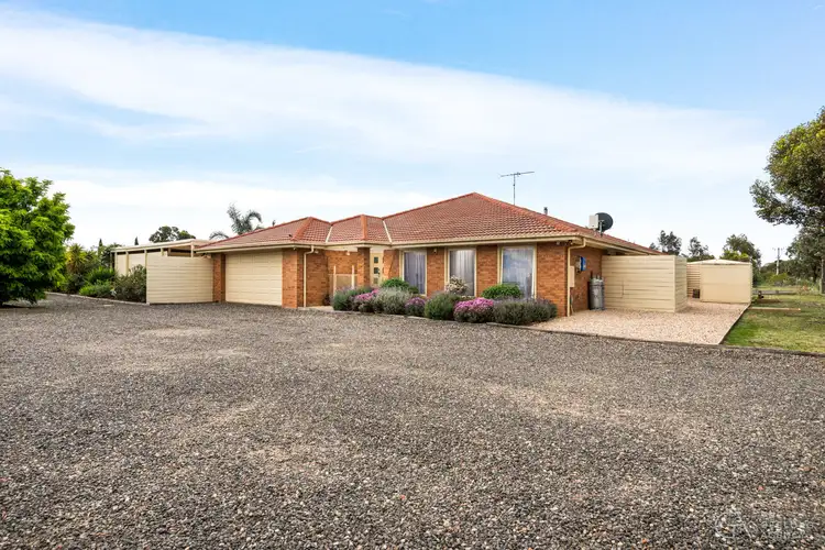 11 Brady Road, Lethbridge VIC 3332
