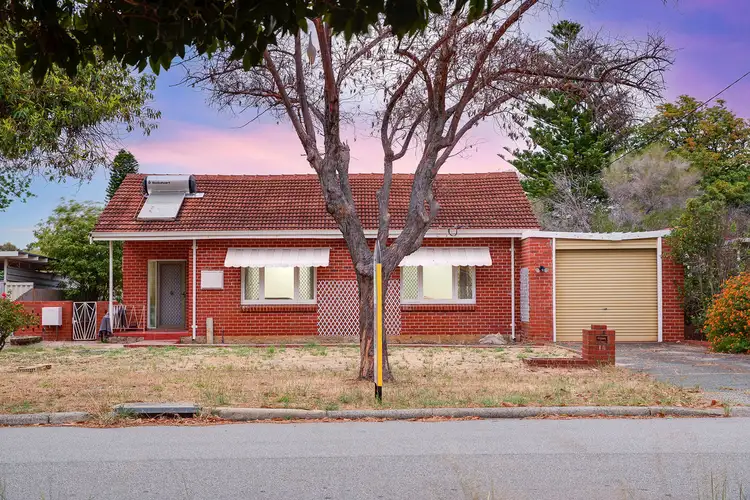 10 Wynyard Way, Thornlie WA 6108