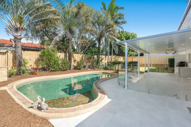 24 Wren Street, Birkdale QLD 4159