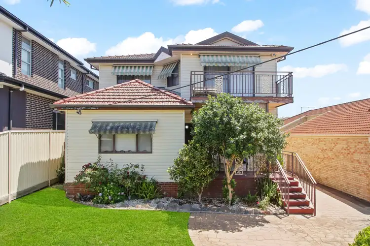 6 Hinchen Street, Guildford NSW 2161