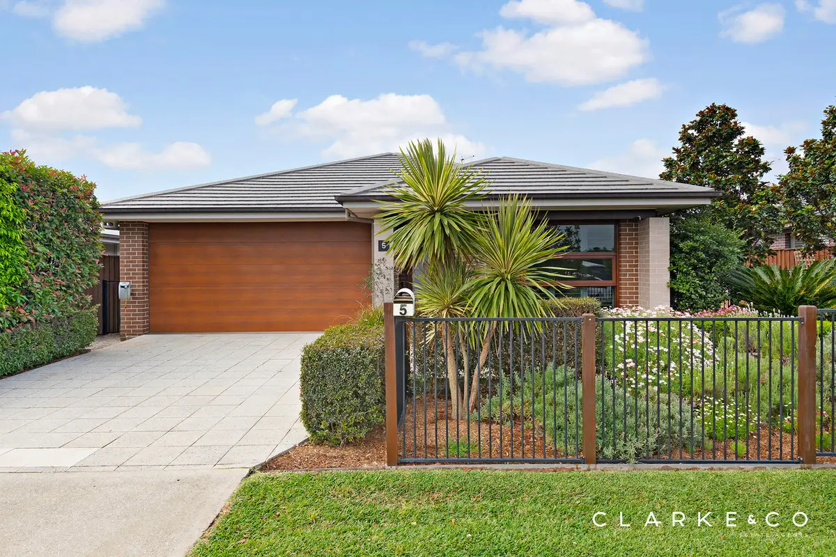 Main view of Homely house listing, 5 Grand Parade, Rutherford NSW 2320
