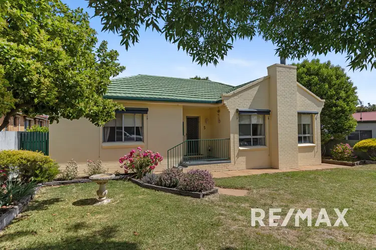 5 Cross Street, Junee NSW 2663