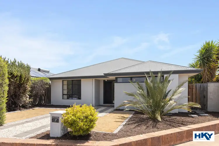 7 Gippsland Way, Ellenbrook WA 6069