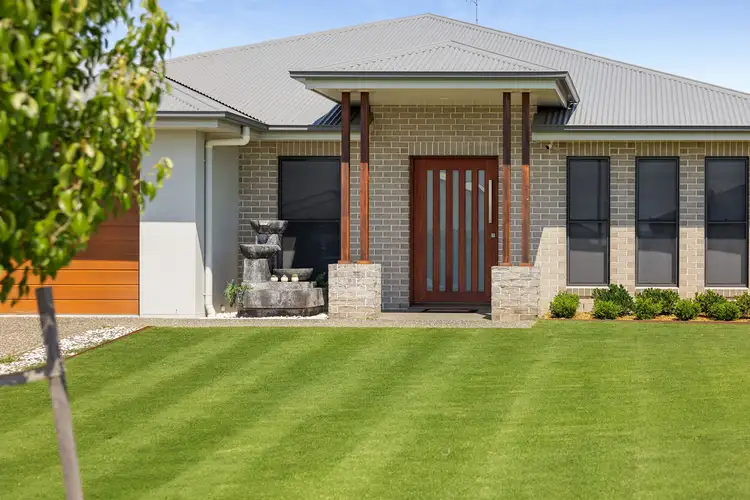 54 O'Neill Circuit, Kearneys Spring QLD 4350