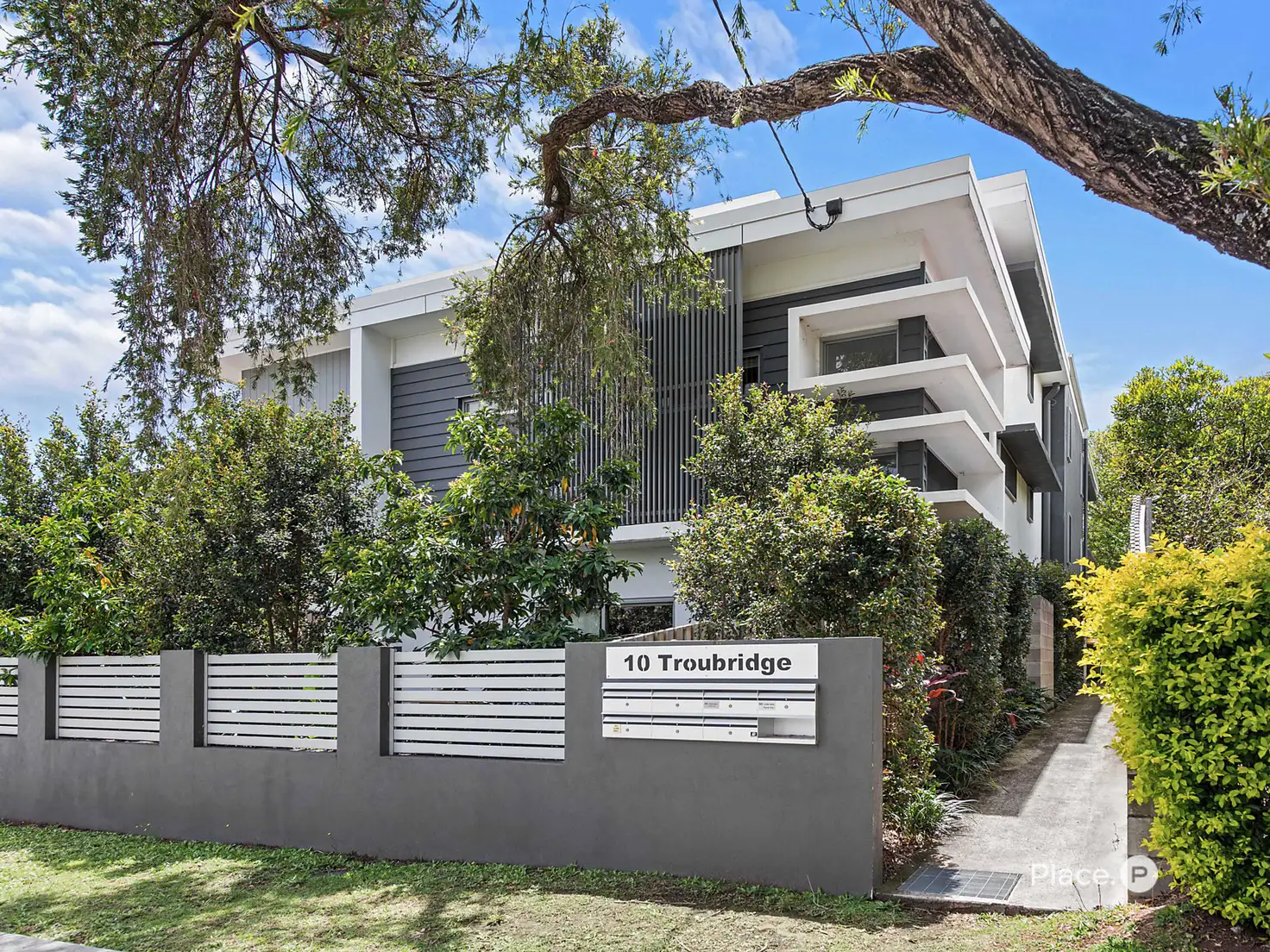 Main view of Homely unit listing, 4/10 Troubridge Street, Mount Gravatt East QLD 4122