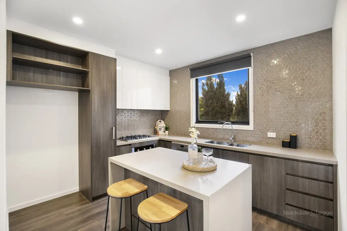 Main view of Homely townhouse listing, 24 Collared Close, Bundoora VIC 3083