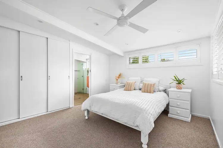 Sixth view of Homely house listing, 34 Altona Avenue, Forestville NSW 2087