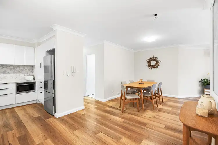 Fifth view of Homely unit listing, 2/737-739 Pittwater Road, Dee Why NSW 2099