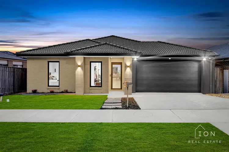 27 Bona Vista Rise, Clyde VIC 3978