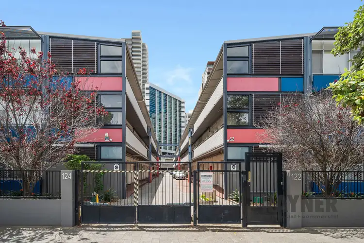 23/124 Terrace Road, Perth WA 6000