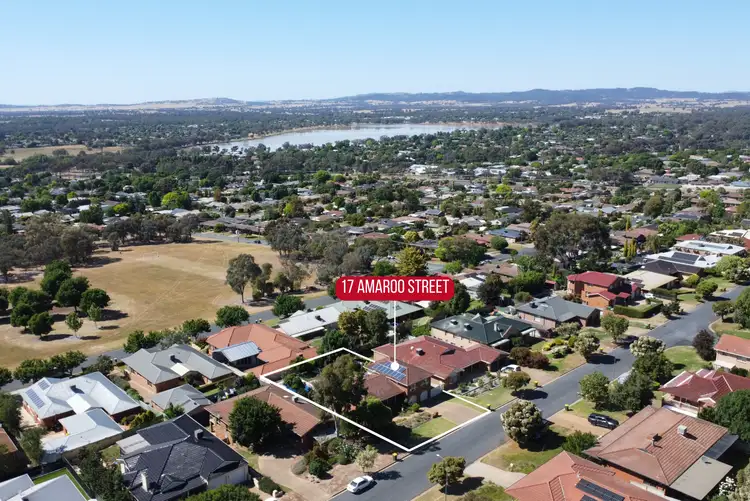 17 Amaroo Street
