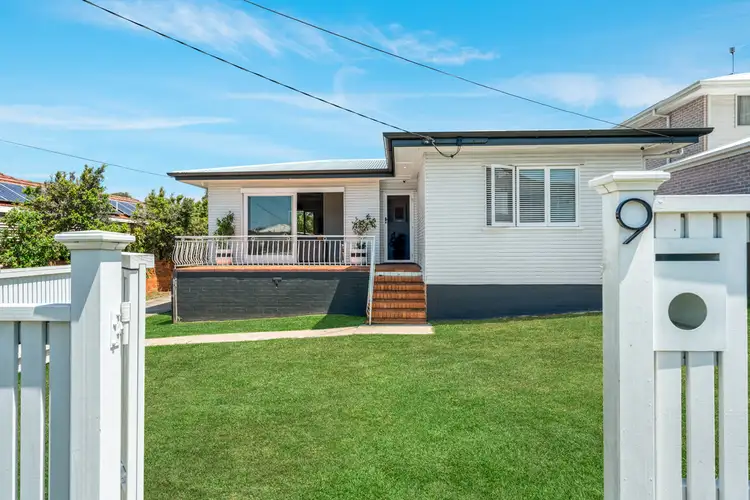 9 Ronmack Street, Chermside QLD 4032