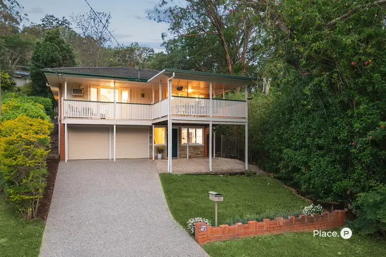 31 Gardenvale Street, Holland Park West QLD 4121