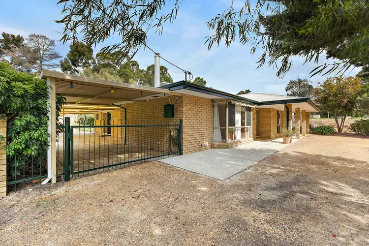 19 Admiral Road, Bedfordale WA 6112