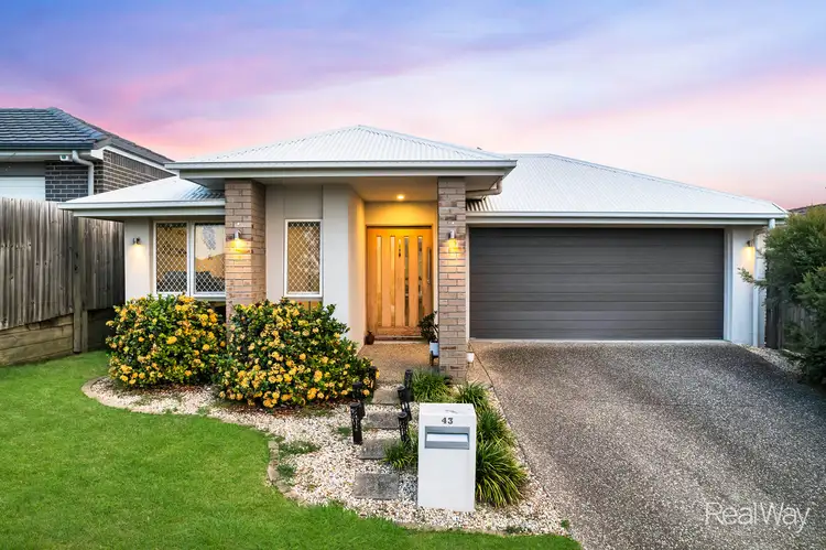 43 Oakmoss Drive, Springfield Lakes QLD 4300