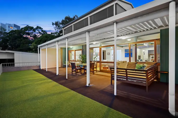 Fifth view of Homely unit listing, 2/4 East Street, Burleigh Heads QLD 4220
