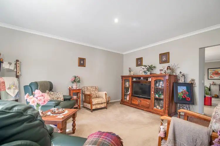 Sixth view of Homely house listing, 10 Kelly Court, Stratford VIC 3862