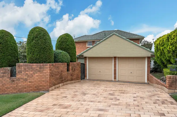 414 Brunker Road, Adamstown Heights NSW 2289
