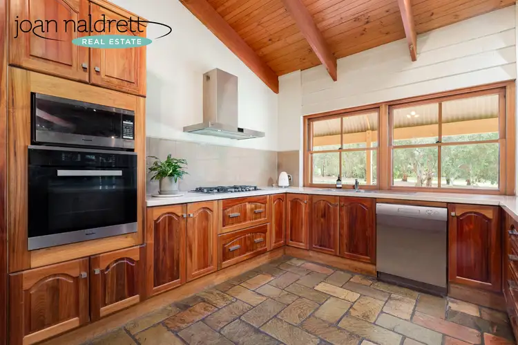 Fifth view of Homely house listing, 4 Wedge Court, Wodonga VIC 3690