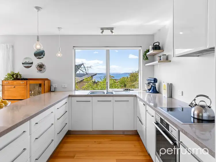 1a Gourlay Street, Blackmans Bay TAS 7052